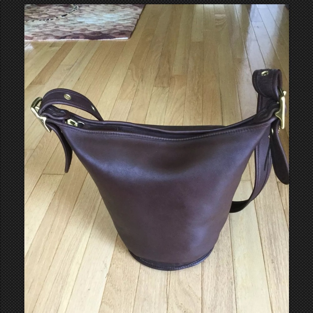 Coach Helens Messenger Shoulder Bay Style 9553